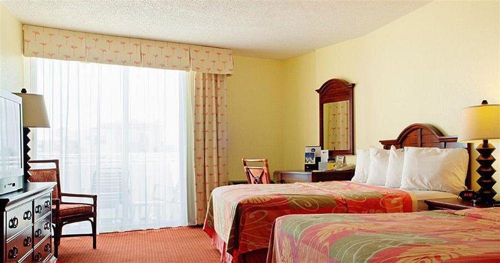 Best Western Aku Tiki Inn Daytona Beach Habitación foto